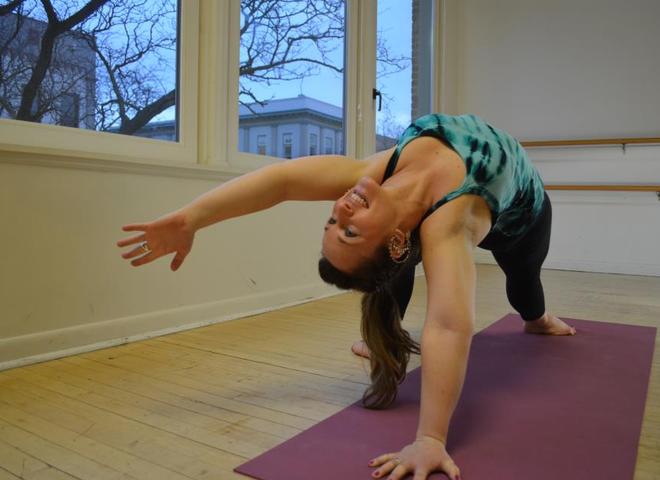 Nicole teufel yoga